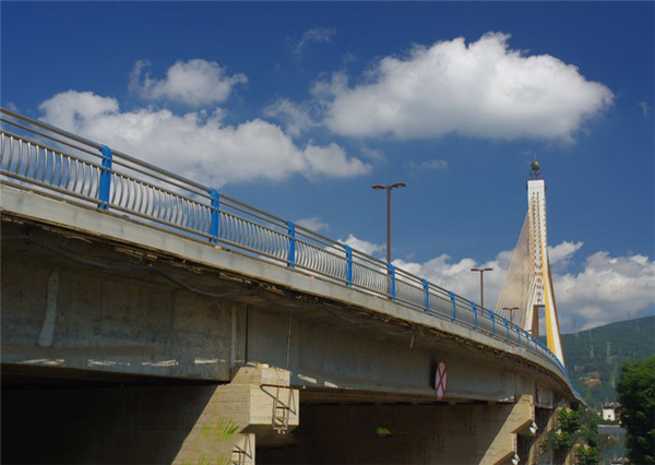 莆田304不锈钢桥梁护栏：安全、耐用与美观的完美结合