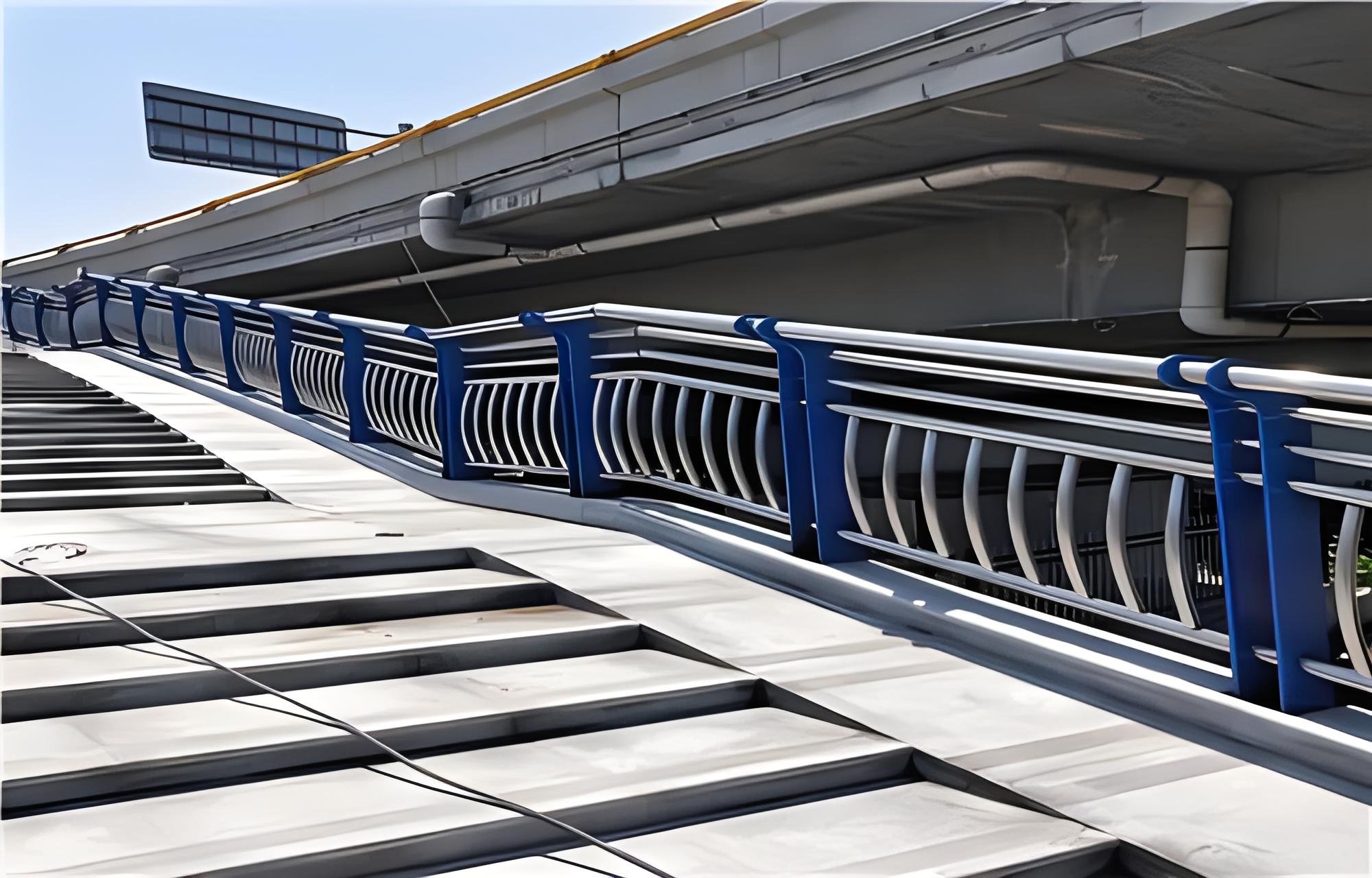 莆田不锈钢桥梁护栏维护方案：确保安全，延长使用寿命